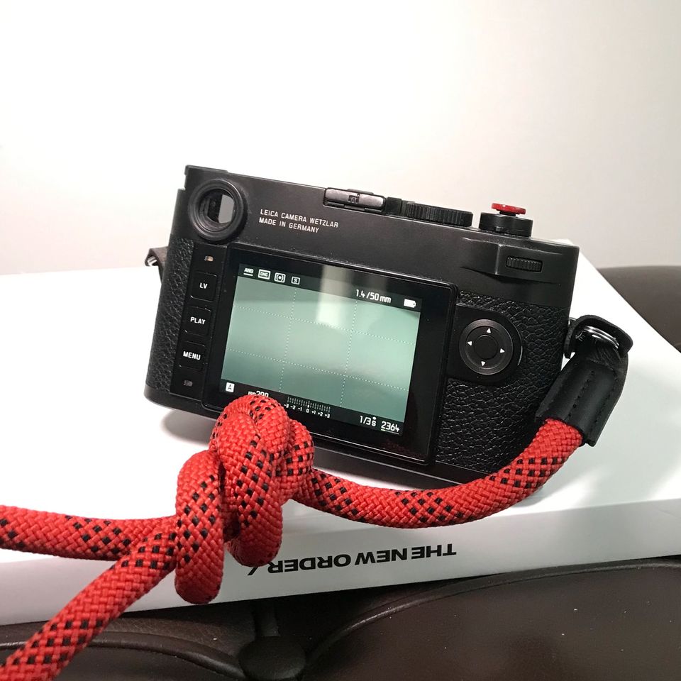 Leica M10 Black + Accessories