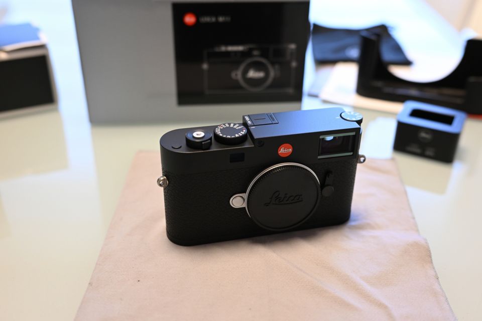 Leica M 11 black (20200) Condition like new!