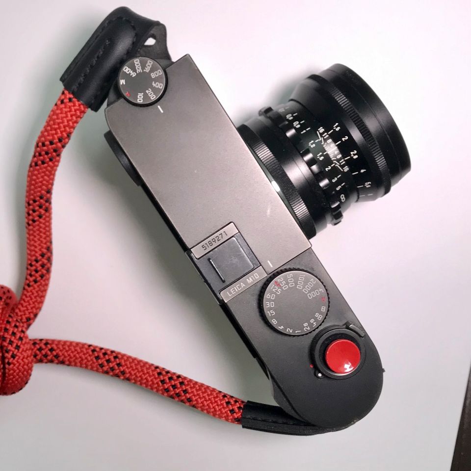Leica M10 Black + Accessories