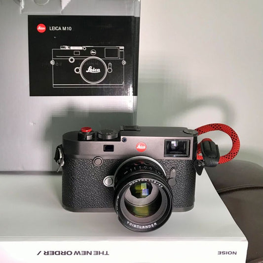 Leica M10 Black + Accessories